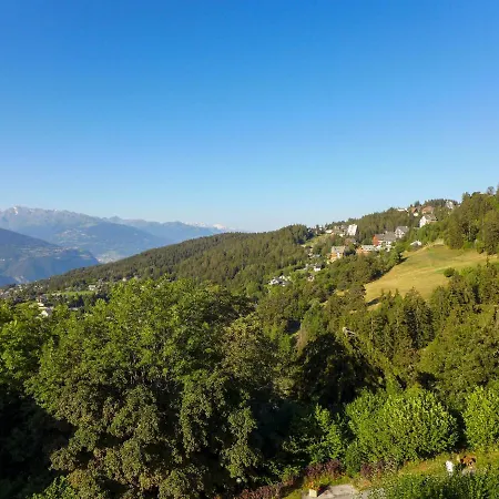 Armorial Est Apt- 72 By Interhome *